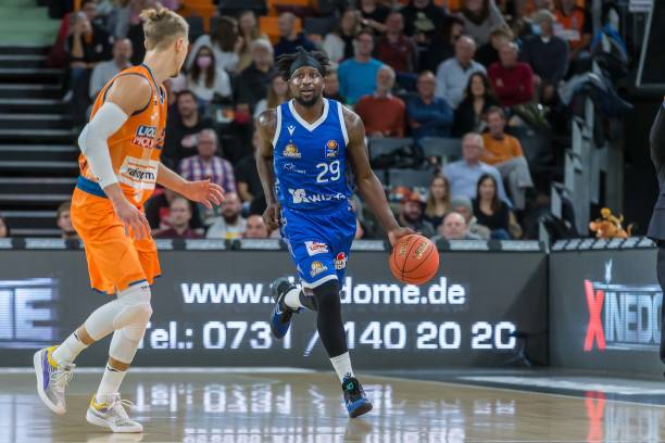 间的热议 间的热议