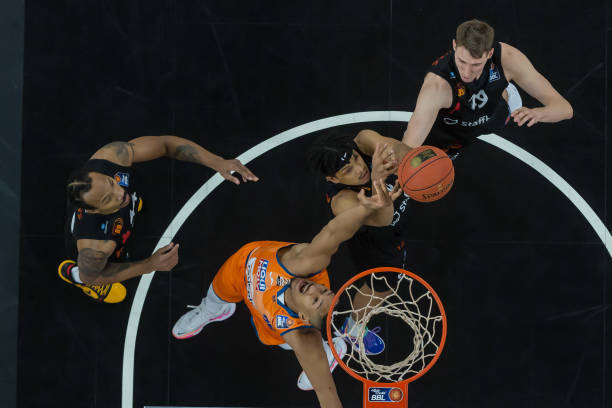 保持冷静和 保持冷静和